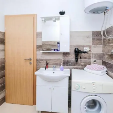 Nera-etwa 2 Kwatera prywatna